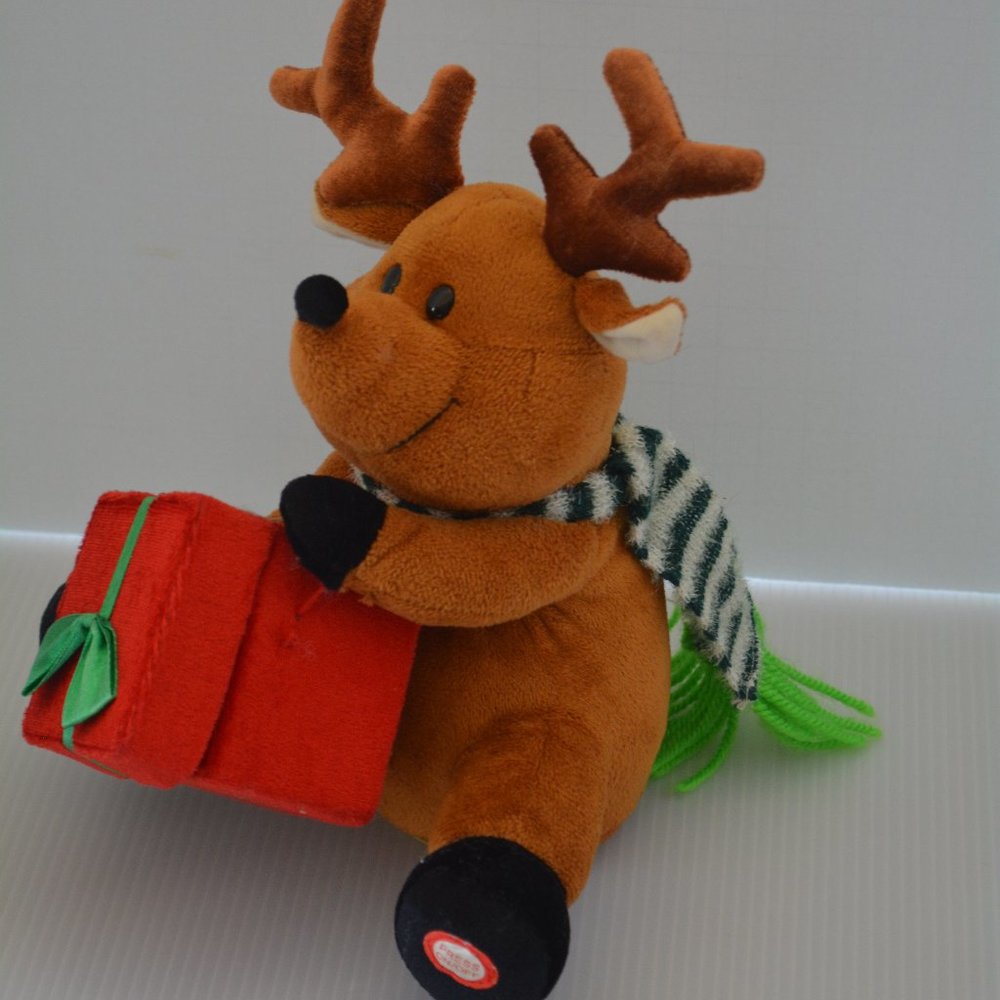 Gemmy Reindeer Christmas Musical Lights Plush Toy